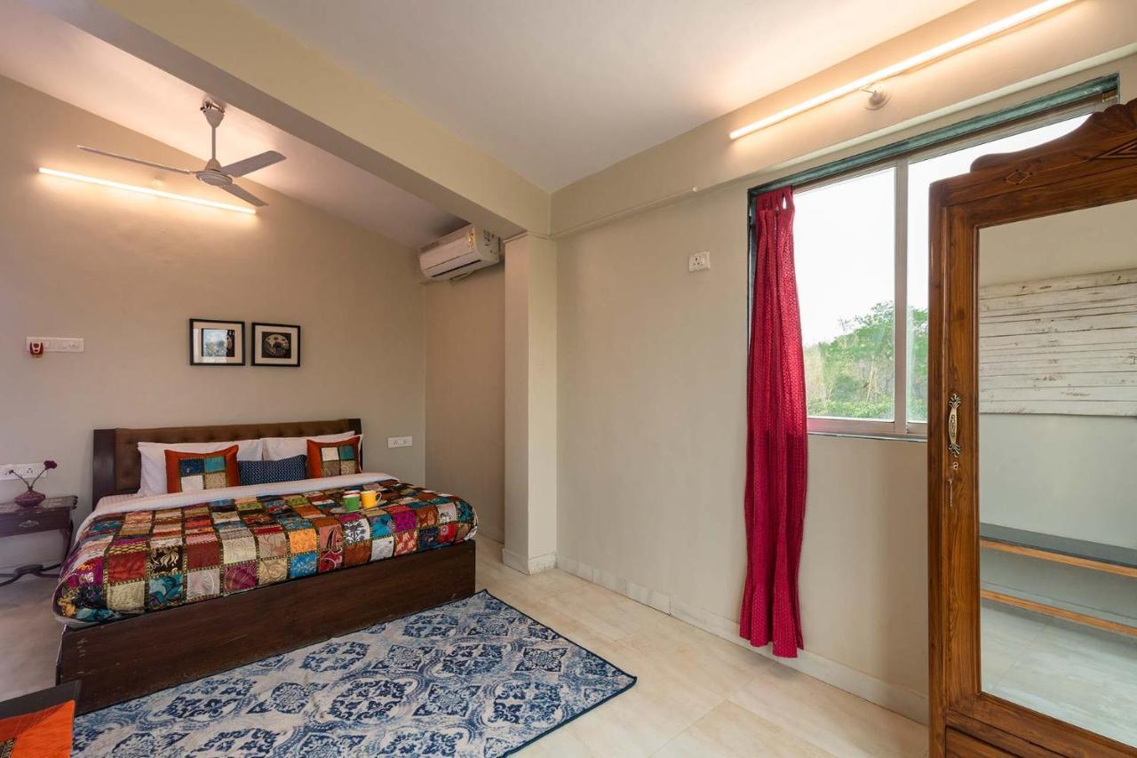 Aqua & Sage By Stayvista - Riverside Villa With Pool & Terrace Karjat Exteriör bild