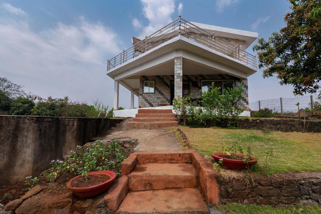Aqua & Sage By Stayvista - Riverside Villa With Pool & Terrace Karjat Exteriör bild
